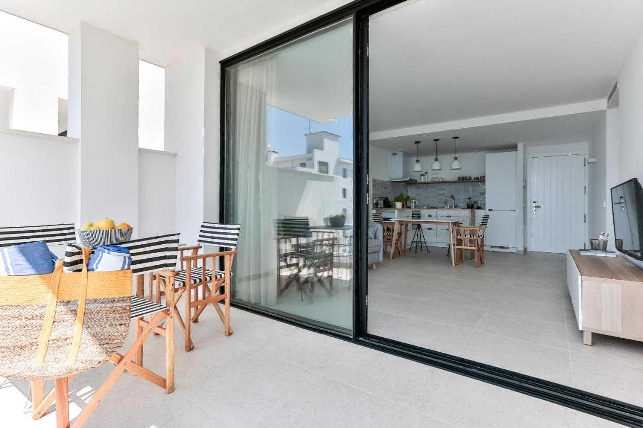 Eco-Apartments La Marineda Roses Exterior photo