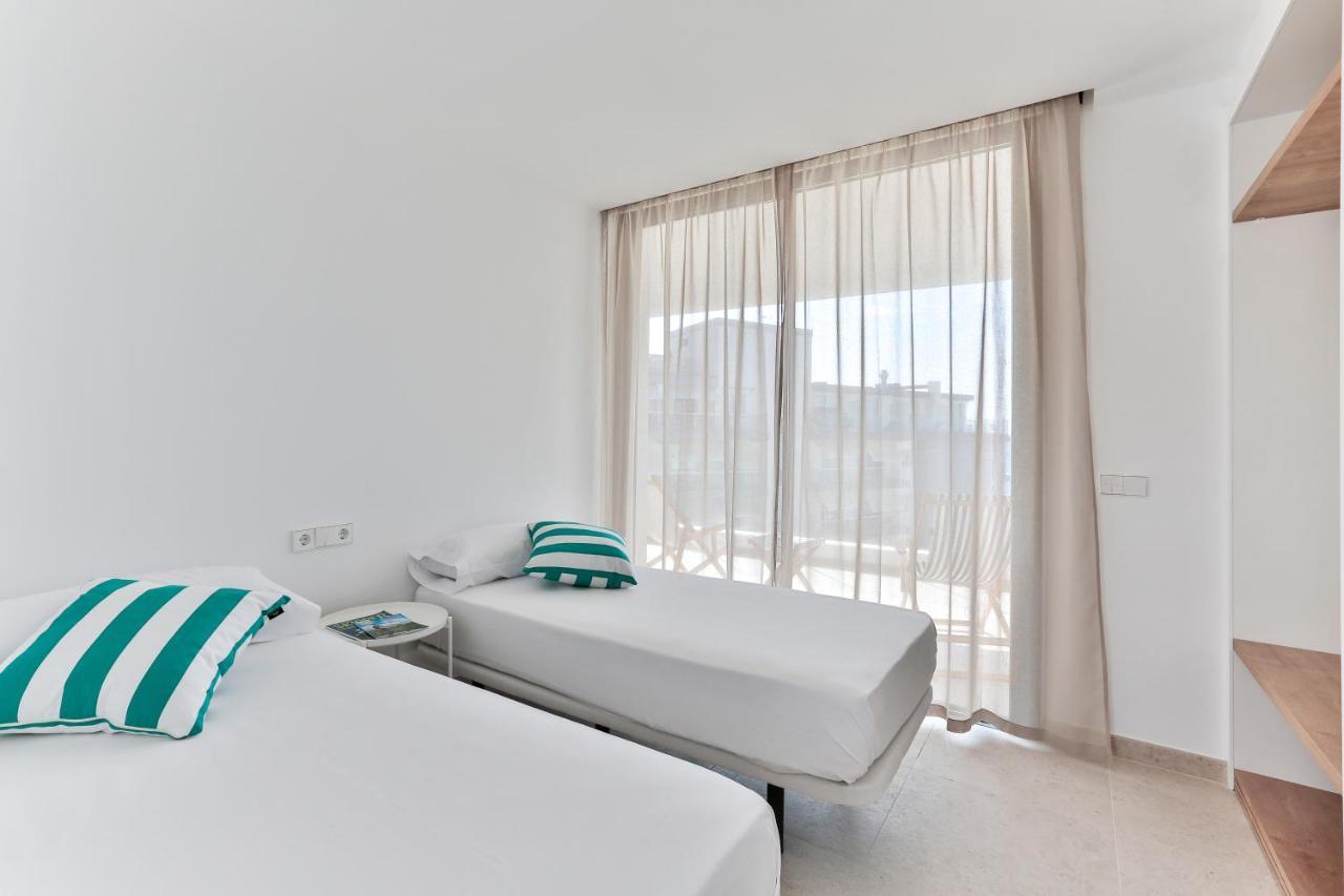 Eco-Apartments La Marineda Roses Exterior photo
